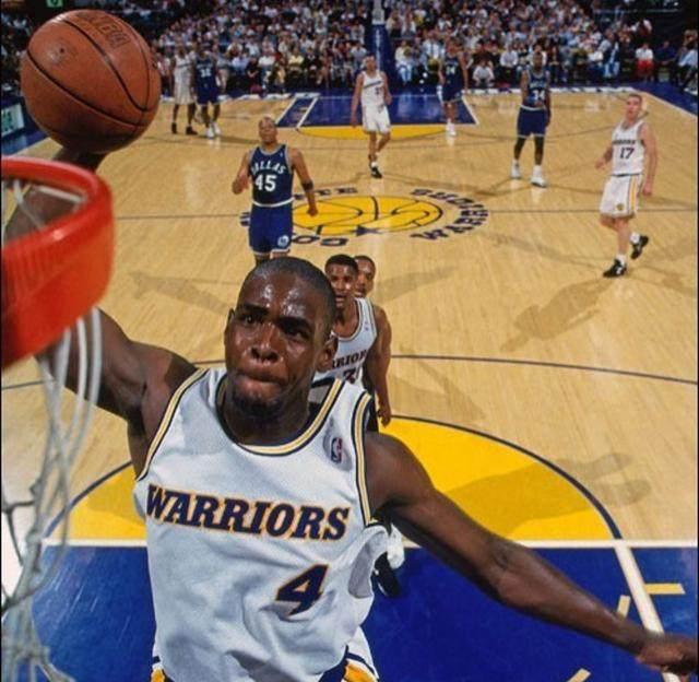 马雷斯卡：后面两轮需全胜才能确保前八，弗法纳眼睛伤的很重（马雷斯卡：收官两战必须全取三分方能稳进前八，弗法纳眼伤情况严峻）