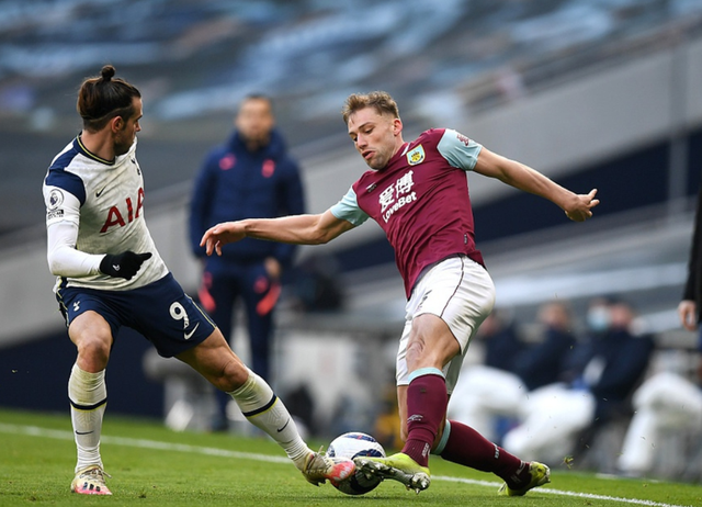 CCTV5直播！U23亚洲杯揭幕战，王钰栋联手拜合拉木，力争首场胜利（U23亚洲杯打响首战：CCTV5现场直播，王钰栋携拜合拉木冲击开门红）