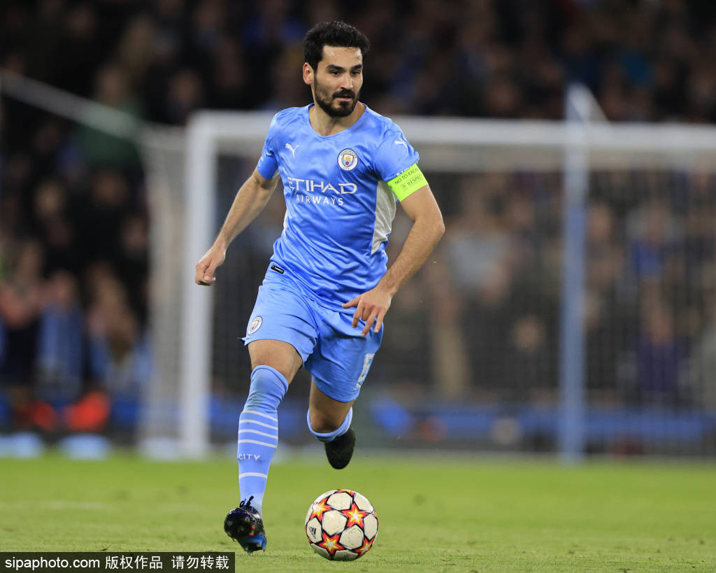 尤尔曼德：药厂目前无法和顶级球队比；阿隆索刚来时情况也这样（尤尔曼德：药厂暂时还比不过顶级强队，阿隆索上任初期亦然）