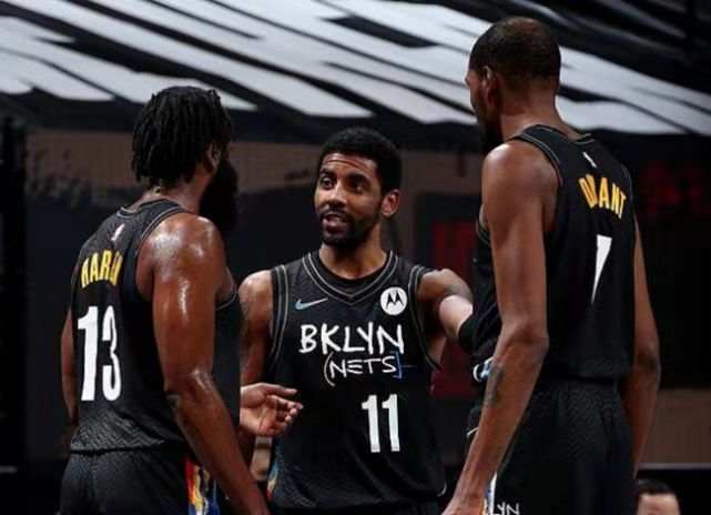 NBA战报：约翰逊30分12板12助，老鹰131-116轻取奇才（约翰逊轰30+12+12三双，老鹰131-116击败奇才）