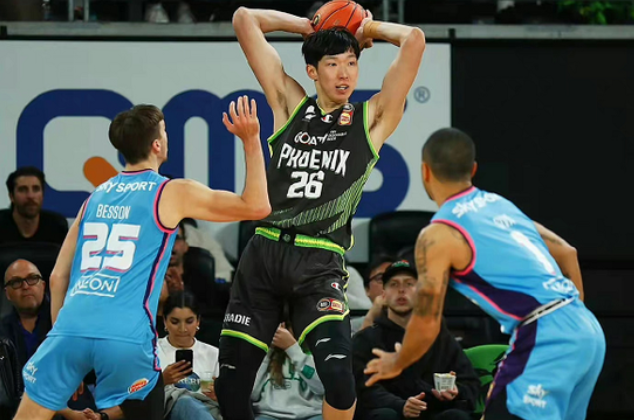 张外龙：我已经把继续带队的愿望转达给重庆铜梁龙俱乐部（张外龙：已向重庆铜梁龙俱乐部表达继续执教意愿）