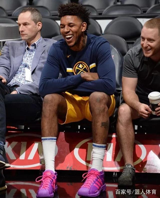 佩德里：我肯定希望能再次与梅西一起踢球，他是史上最佳（佩德里：我当然想再与梅西并肩作战，他是历史最佳）