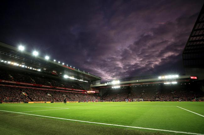 亚冠关键战前瞻：布里兰主场势冲出线 江原FC客场寻机抢分（亚冠生死战前瞻：布里兰主场冲击出线，江原FC客场力争抢分）