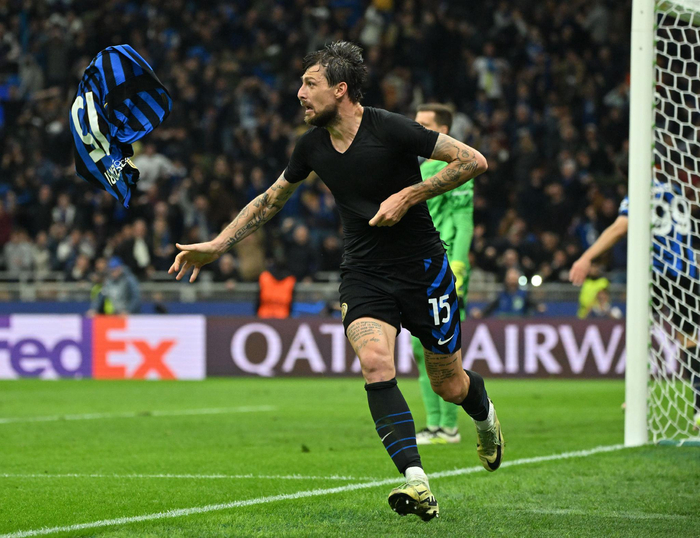 历史首位，前武汉女足外援特姆瓦连续两年获得美女职最佳球员（前武汉女足外援特姆瓦创历史，连续两年当选美职女足最佳球员）