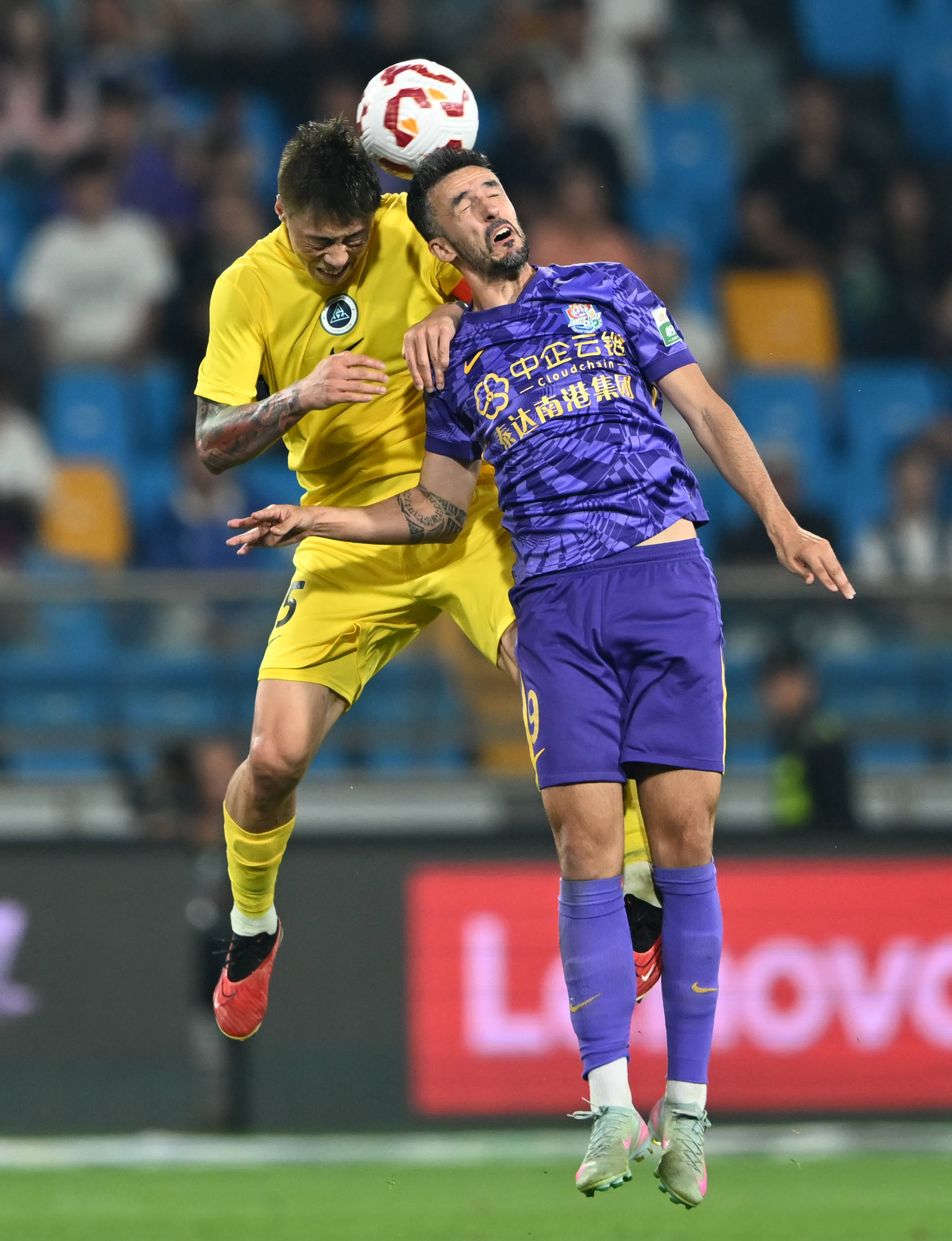 篮板球被他一个人统治了（他一人称霸篮板）