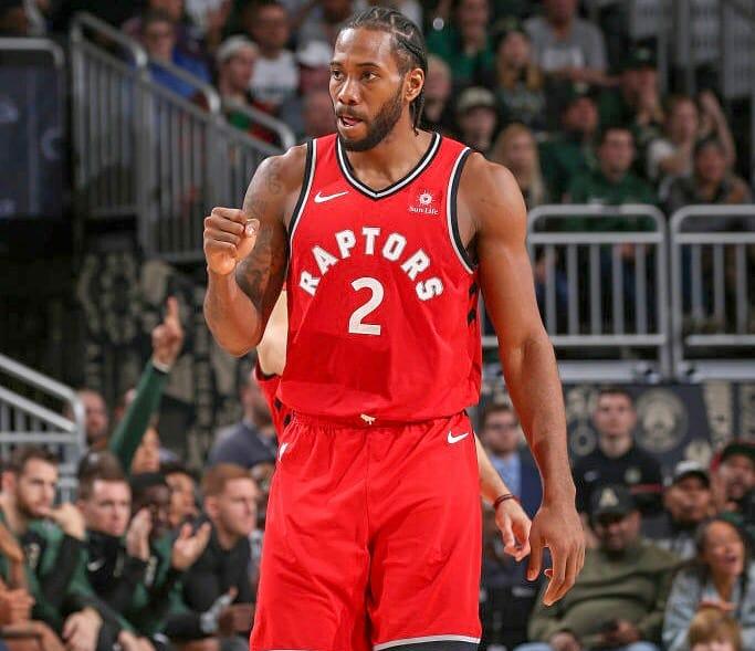 申花vs三箭首发：路易斯、马纳法先发阿苏埃替补，广岛单外援（申花战广岛三箭首发出炉：路易斯、马纳法先发，阿苏埃替补，对手仅一外援）