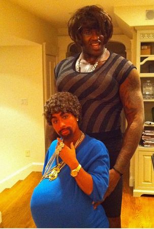 C罗晒精彩倒钩破门视频：谁来起个好标题🤔（C罗晒出惊天倒钩破门视频：标题你来定🤔）