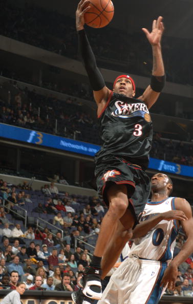 巴萨vs法兰克福：亚马尔、莱万、拉菲尼亚首发，特狮替补（巴萨战法兰克福：亚马尔、莱万、拉菲尼亚先发，特狮替补待命）