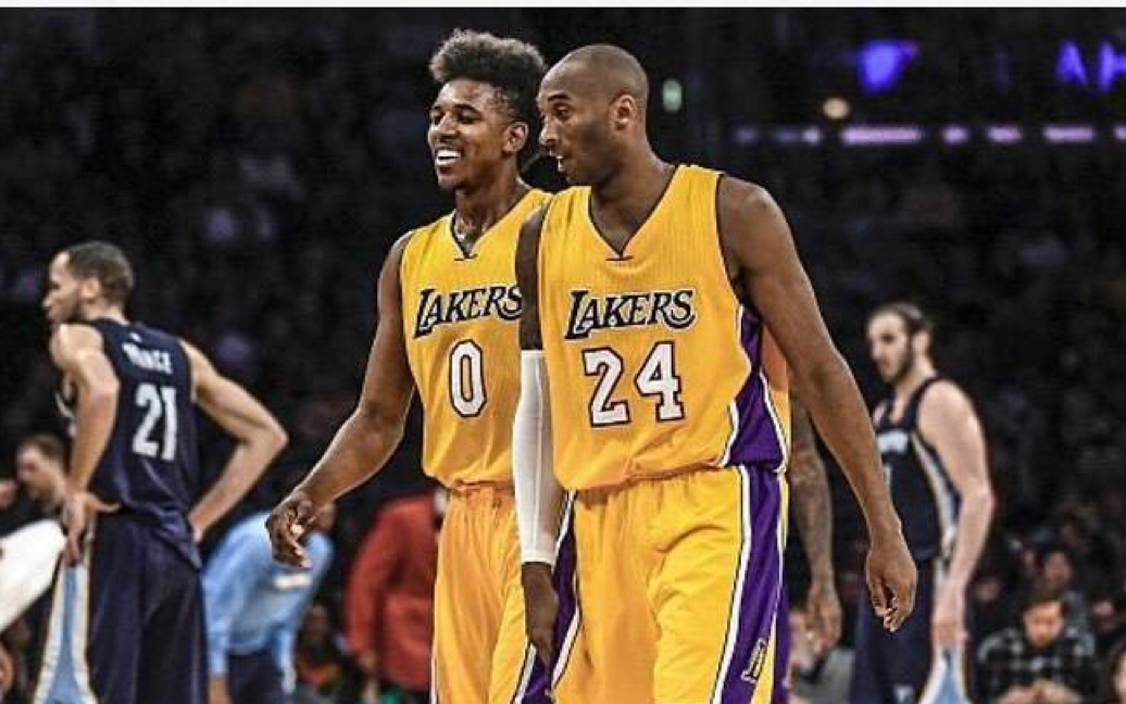 基德：近期赛程安排对我们很不利，失去浓眉让我们遭受重创（基德：近期赛程艰难，浓眉缺阵让我们遭遇沉重打击）