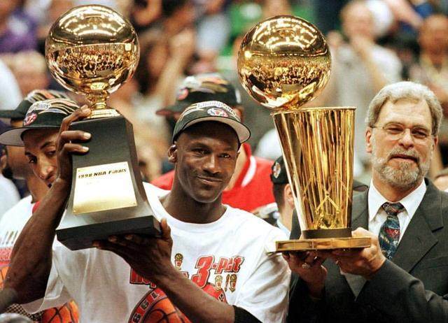 威少首发表现概述（威少首发亮相表现总结）