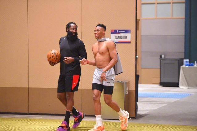 加布里埃尔国家队比赛受伤，阿森纳有望从国际足联获得赔偿（加布里埃尔在国家队比赛中受伤，阿森纳或将获得FIFA赔付）