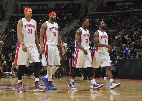 云南1-0西海岸斩获3连胜，奥斯卡助攻恩里克闪击（恩里克闪电破门奥斯卡献助攻，云南1-0西海岸豪取三连胜）