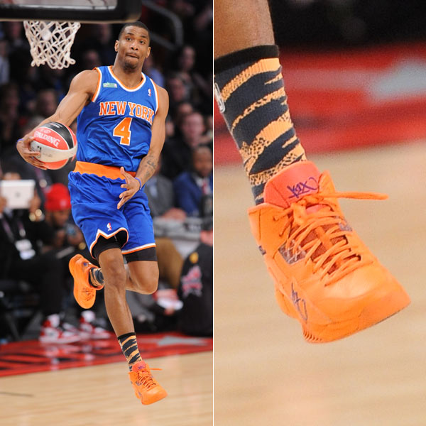 欧冠进球榜更新：莱万连续进球,（欧冠射手榜更新：莱万连场破门）