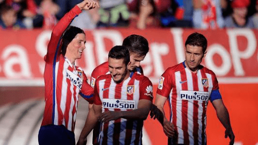 我晒干了沉默！河南后卫周缘德晒与网红田一名合影（打破沉默！河南后卫周缘德晒与网红田一名合影）