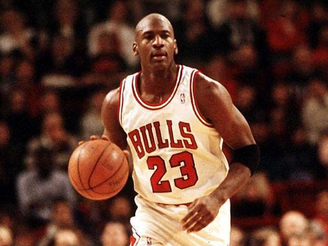 周定洋：亚冠精英赛首个客场积分，为流汗拼搏的小伙子们自豪（周定洋：亚冠精英赛客场首分到手，为拼搏流汗的队友们骄傲）