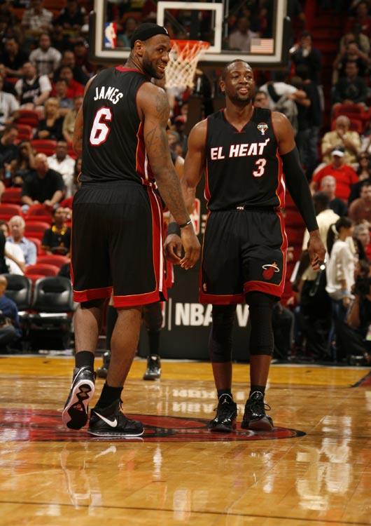 马尔基西奥玩皇马传奇二选一：C罗＞齐达内、大罗（马尔基西奥评皇马传奇：C罗力压齐达内与大罗）