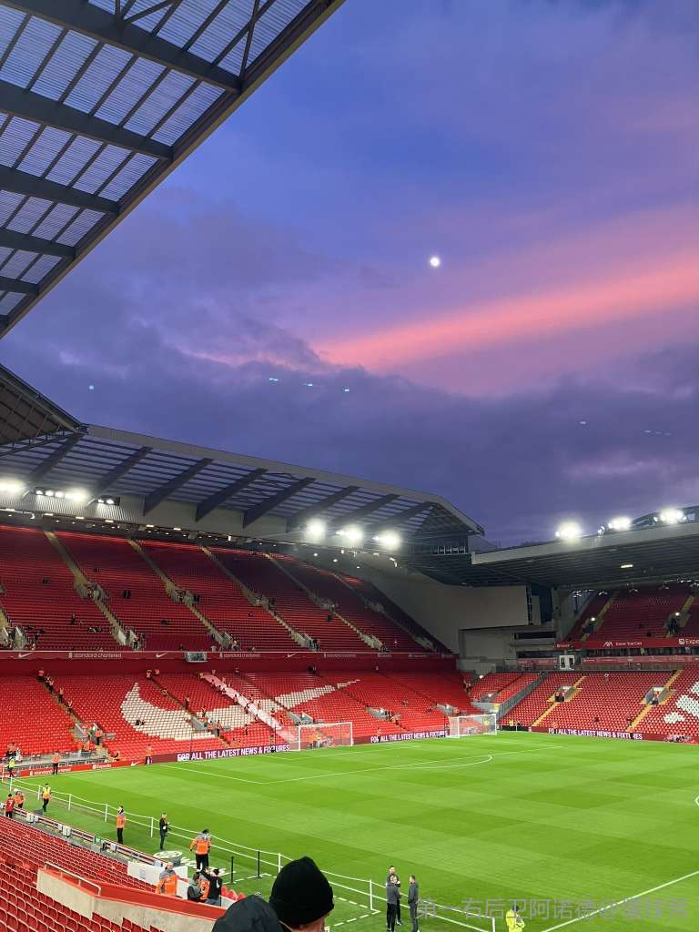 阿莱格里31场米兰和都灵德比取胜19场，仅输5场（阿莱格里德比战绩：对米兰与都灵31战19胜，仅败5场）